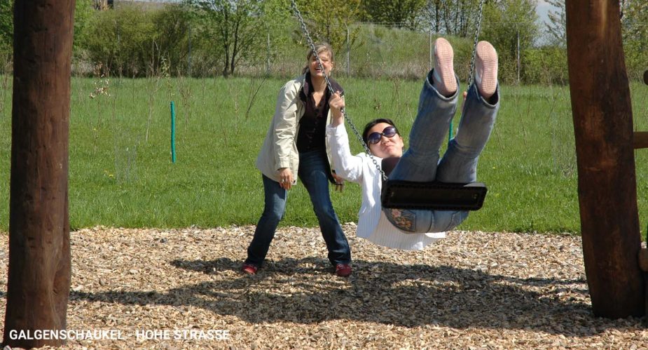 galgenschaukel-hohe-straße2