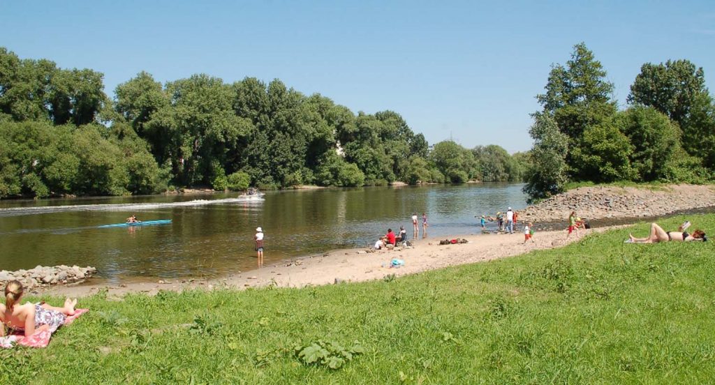 mainstrand rodaumündung