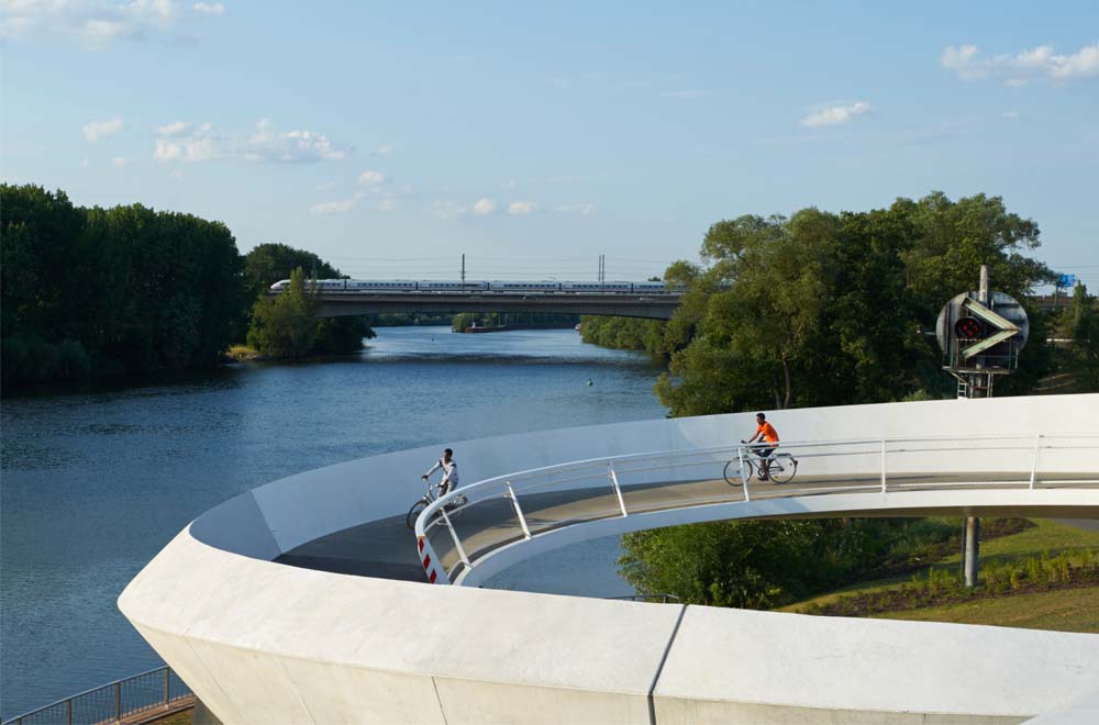 lhafenbrücke raunheim page